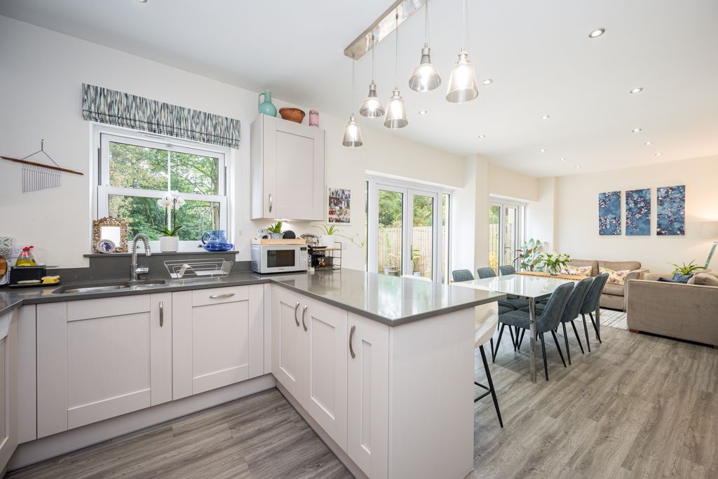 Kitchen / Dining / Family Room- click for photo gallery